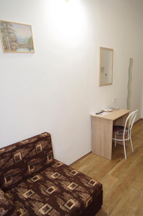 Fehér Hajó Panzió és Vendéglő Győr Exterior foto